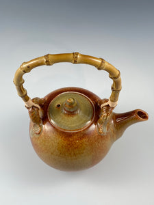 Nutmeg Tea Pot and Five Cups