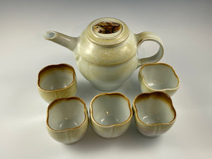 White Teapot and Five Cups