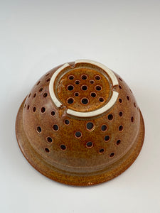 Nutmeg Brown Colander