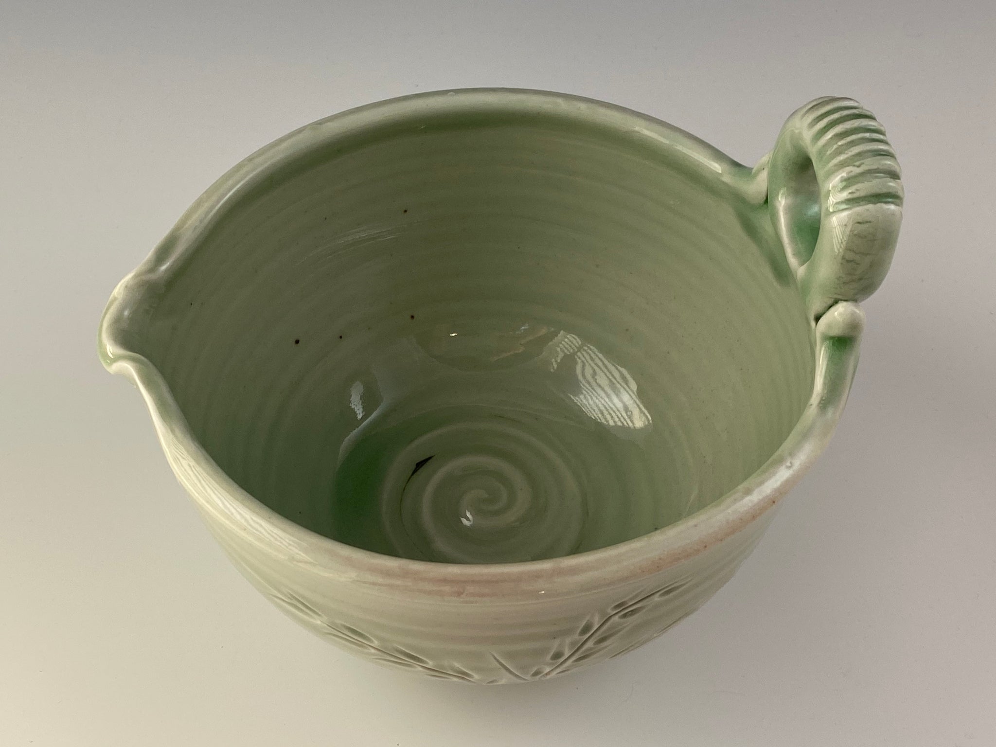 Light Green Mixing Bowl-DAVID PORRAS POTTERY – David Porras Pottery